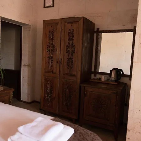 Goereme Stone Age Apartment Room photo